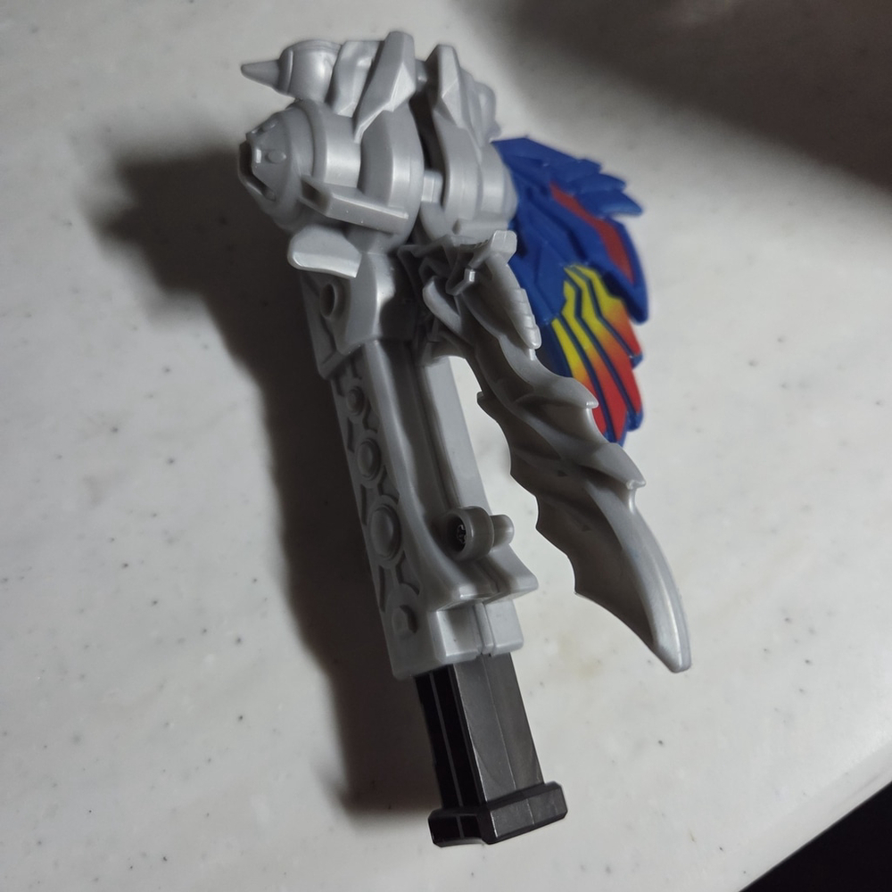 Beyblade Avatar Attack Pieces